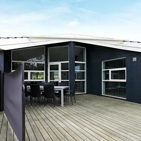 8 Person Holiday In Henne Holiday home *